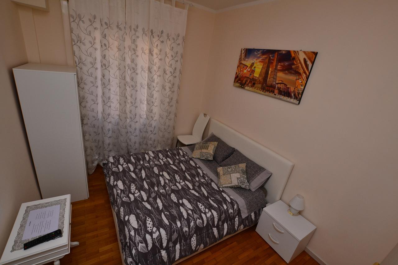 Affittacamere Lidiya Bolonia Exterior foto
